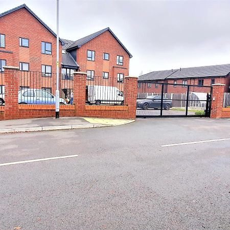 Manchester Holiday Apartment Exterior photo