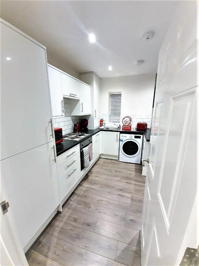 Manchester Holiday Apartment Exterior photo